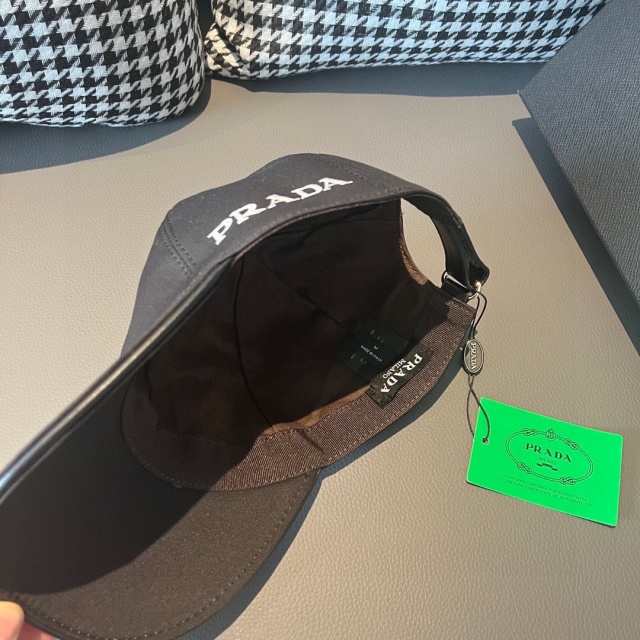 프라다 PRADA 남여공용 볼캡 모자 PR0134