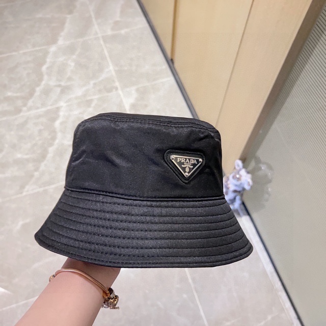 프라다 PRADA 남여공용 벙거지  PR0135