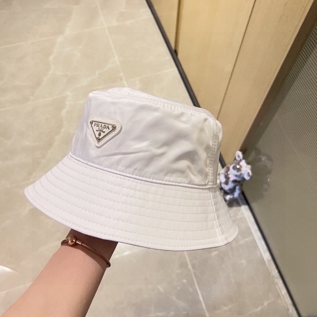 프라다 PRADA 남여공용 벙거지  PR0135