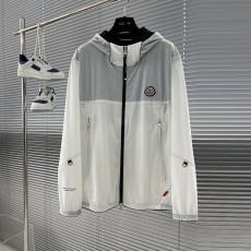 몽클레어 Moncler 남성 바람막이 자켓 M03058