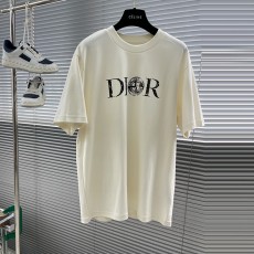 디올 DIOR 남성 라운드 반팔 DR624