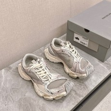 발렌시아가 Balenciaga 남여공용 스니커즈 BG0883