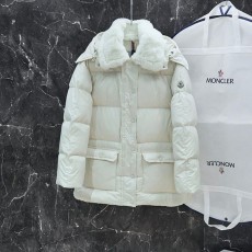 몽클레어 Moncler 여성 패딩 M03280