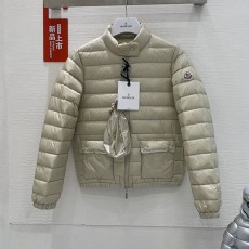 몽클레어 Moncler 여성 패딩 M03281