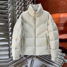 몽클레어 Moncler 남성 패딩 M03300