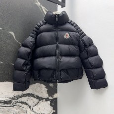 몽클레어 Moncler 여성 패딩 M03317