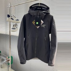 아크테릭스 ARCTERYX 남성 자켓 AT107