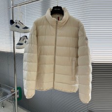 몽클레어 Moncler 남성 경량 패딩 M03404