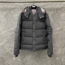 톰브라운 THOMBROWNE 남성 패딩 T5305