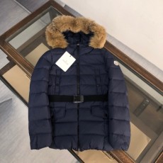 몽클레어 Moncler 여성 패딩 M03532