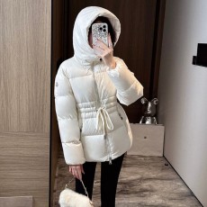 몽클레어 Moncler 여성 패딩 M03557