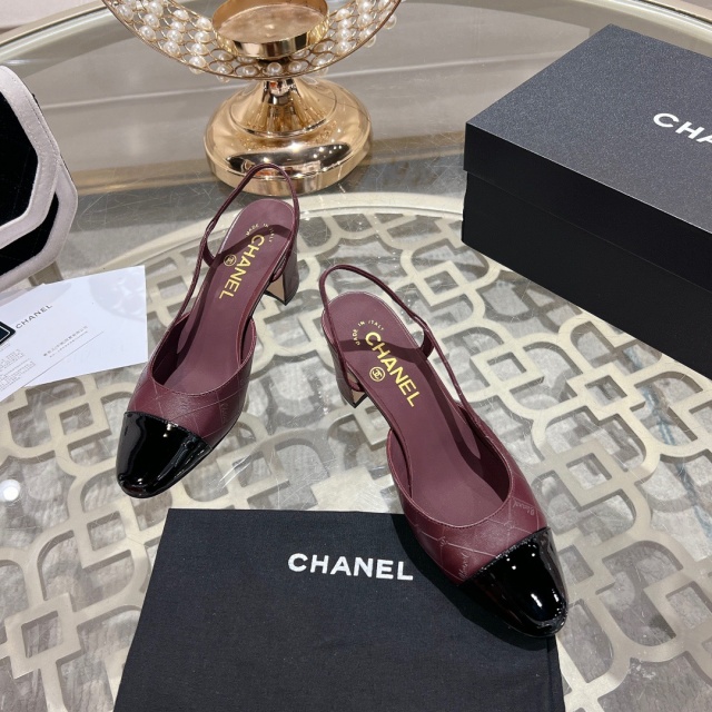 샤넬 CHANEL 여성 슬링백 C01722