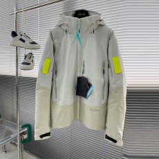 아크테릭스 ARCTERYX 남성 패딩 AT178