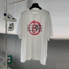 메종 마르지엘라 Maison Margiela 남성 라운드 반팔 MG286