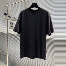 루이비통 LV 남성 라운드 반팔 LV8021