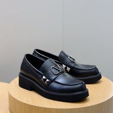 발렌티노 VALENTINO 남성 로퍼 VN1459