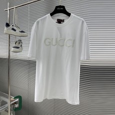 구찌 GUCCI 남성 라운드 반팔 GU6437