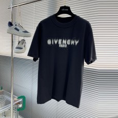 지방시 GIVENCHY 남성 라운드 반팔 GV1518