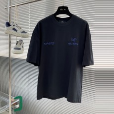 아크테릭스 ARCTERYX 남성 라운드 반팔 AT190