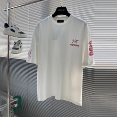 아크테릭스 ARCTERYX 남성 라운드 반팔 AT194