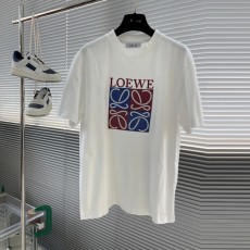 로에베 LOEWE 남성 라운드 반팔 LW0469