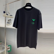 보테가 BOTTEGA VENETA 남성 라운드 반팔 BO0652