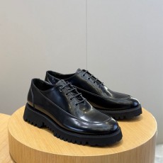 발렌티노 VALENTINO 남성 로퍼 VN1468