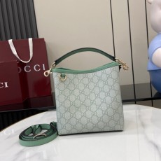 구찌 GUCCI GG 엠블럼 미니 토트백 815118 GU1323