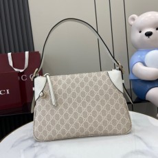 구찌 GUCCI GG 엠블럼 미디엄 토트백 815216 GU1325