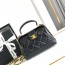 샤넬 CHANEL 24A 미니 탑핸들백 C2506