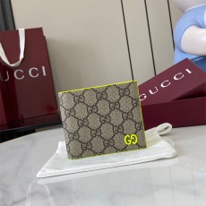 구찌 GUCCI GG 슈프림 바이폴드 반지갑 768243 GU1431
