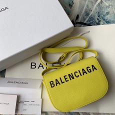 발렌시아가 Balenciaga 여성 크로스백  BC0262