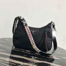 프라다 PRADA 스터드장식 호보백  1BC087 PR0977