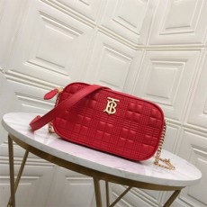 버버리 BURBERRY 퀼트 체크 카메라백 80207131 BB0483