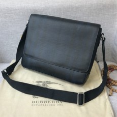 버버리 BURBERRY 체크 메신저백 BB0553