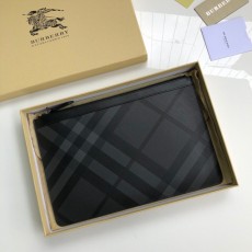 버버리 BURBERRY 런던 체크 클러치 40740361 BB0568