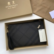 버버리 BURBERRY 런던 체크 클러치 40740361 BB0571
