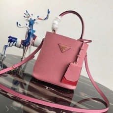 프라다 PRADA 1BA217 사피아노 파니에백 PR01207