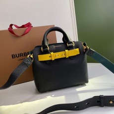 버버리 BURBERRY 여성  BB0749