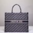 디올 DIOR 라지 북 토트백 DR464