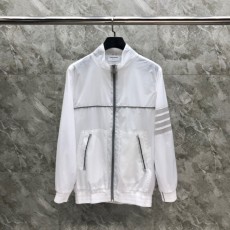 톰브라운 THOMBROWNE 남여공용 바람막이 자켓 T1838