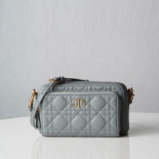 디올 DIOR 카로 파우치 2026 DR518