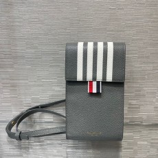 톰브라운 THOMBROWNE 남여공용 폰케이스백 TW153