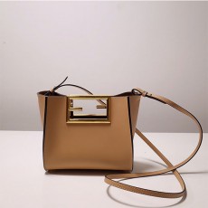 펜디 FENDI 여성 웨이백  FD08323