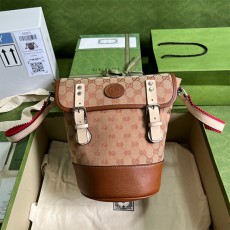 구찌 GUCCI GG 수프림 버킷백 630819 GU01857