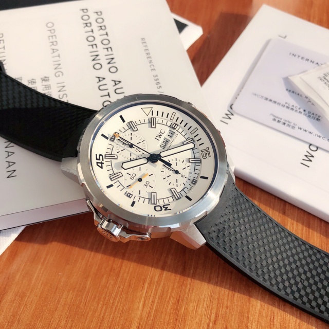 아이더블유씨 IWC 크로노그래프 아쿠아타이머 IC015