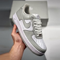 나이키 NIKE 에어포스 1  07 로우 AA1726-201 NK0574