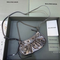 발렌시아가 Balenciaga 르카골 숄더백 BC0546