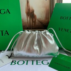 보테가 BOTTEGA VENETA 파우치 7003 BO0825