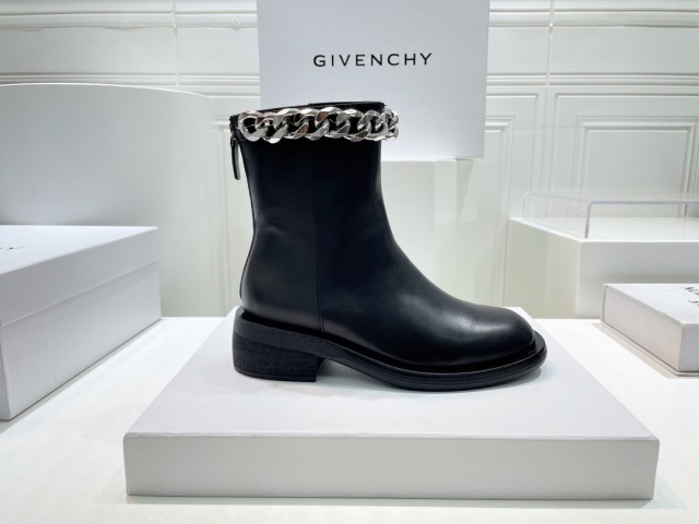 지방시 GIVENCHY 여성 앵클 부츠 GV0725